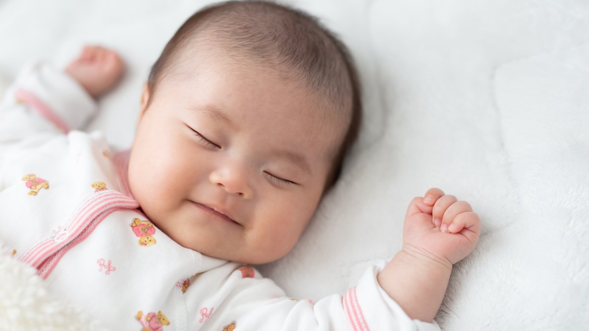 すやすやと眠る赤ちゃん
